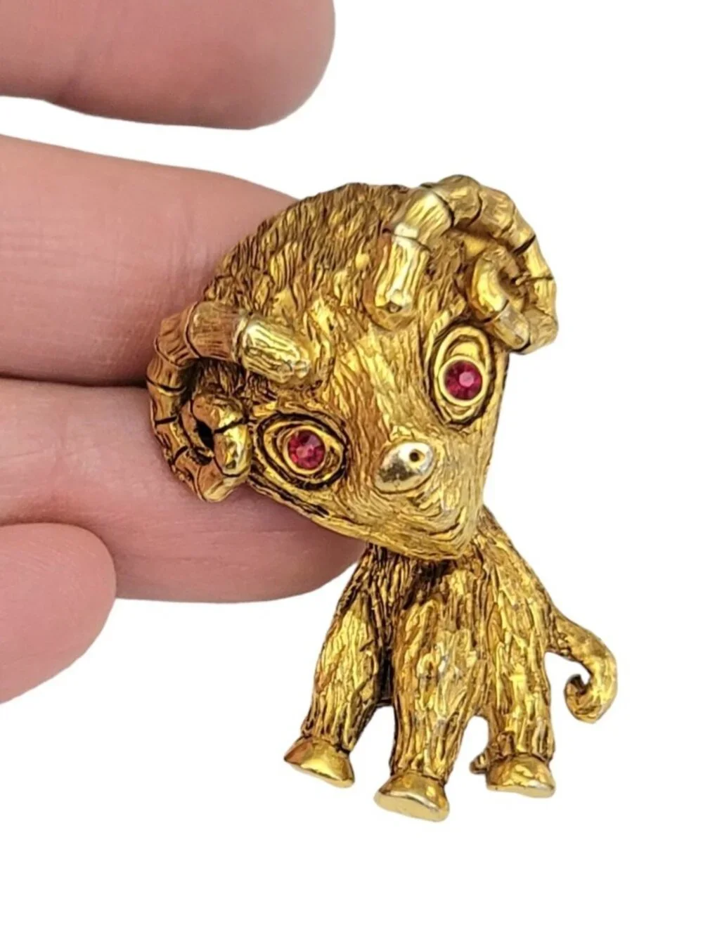 Gold Tone Red Eye Goat, Ram Brooch Pin, M462